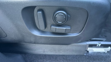 Land Rover Discovery 3.0 D250 R-Dynamic SE 5dr Auto Diesel Station Wagon